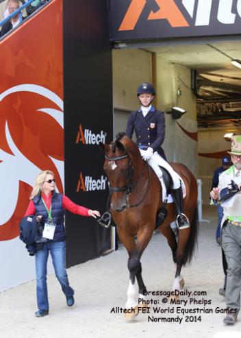 Laura Graves and Verdades enter the arena for the rider of their lives. 