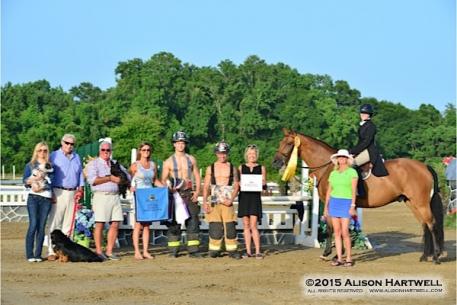 Isabel Coleman was awarded the Kastel Denmark Hunter Style of Riding Award Week I (Photo: Alison Hartwell)