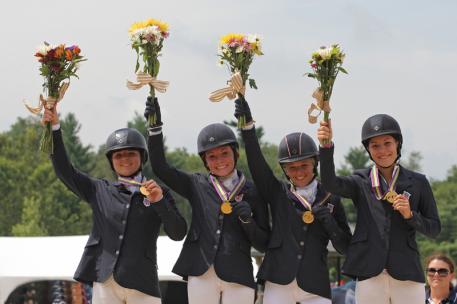 Area ll’s Skyler Decker, Camilla Grover-Dodge, Amanda Beale Clement and Morgan Booth claimed the Junior Eventing Team Championship at the FEI North American Championships for Juniors and Young Riders 2015. Grover-Dodge also claimed the Individual Junior Eventing title. (Photo: FEI/Brant Gamma)