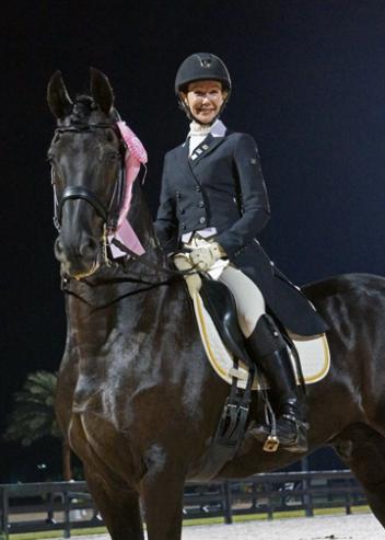 Lynnette Wadsworth of Palm Coast, Florida qualified for the Intermediare B (AA division) on her own 15-year-old Friesian gelding named Wietze G. (Rypke x Wijke) has a fun and entertaining Freestyle