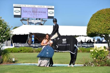Patricia Griffith, riding Black Label, won the $50,000 Clear Channel Hunter Derby, presented by MeadowView Farms. Photo by: ESI