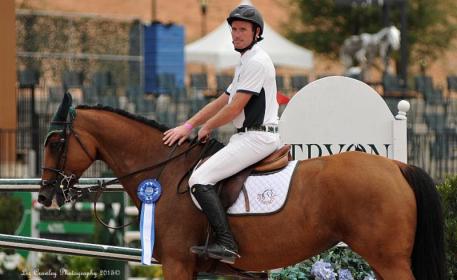 Richie Moloney the presentation ceremony for the $34,000 Tryon 1.45m Challenge (Photo: ©LizCrawleyPhotography)