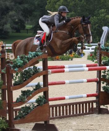 Sarah Bagworth and Apple soared to the top of the class.