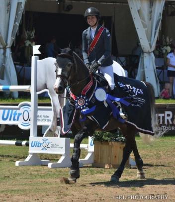 Tara Corr and Boy Blue (Photo: SEL Photography)
